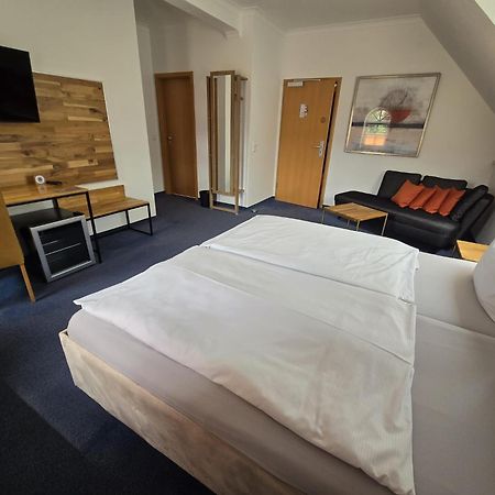 Hotel "Pension Marlis" Garni Reichenberg  Екстериор снимка