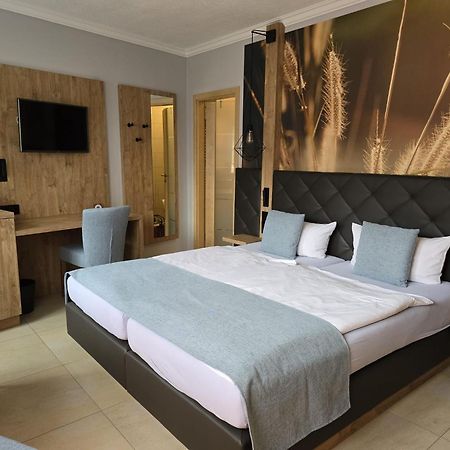 Hotel "Pension Marlis" Garni Reichenberg  Екстериор снимка