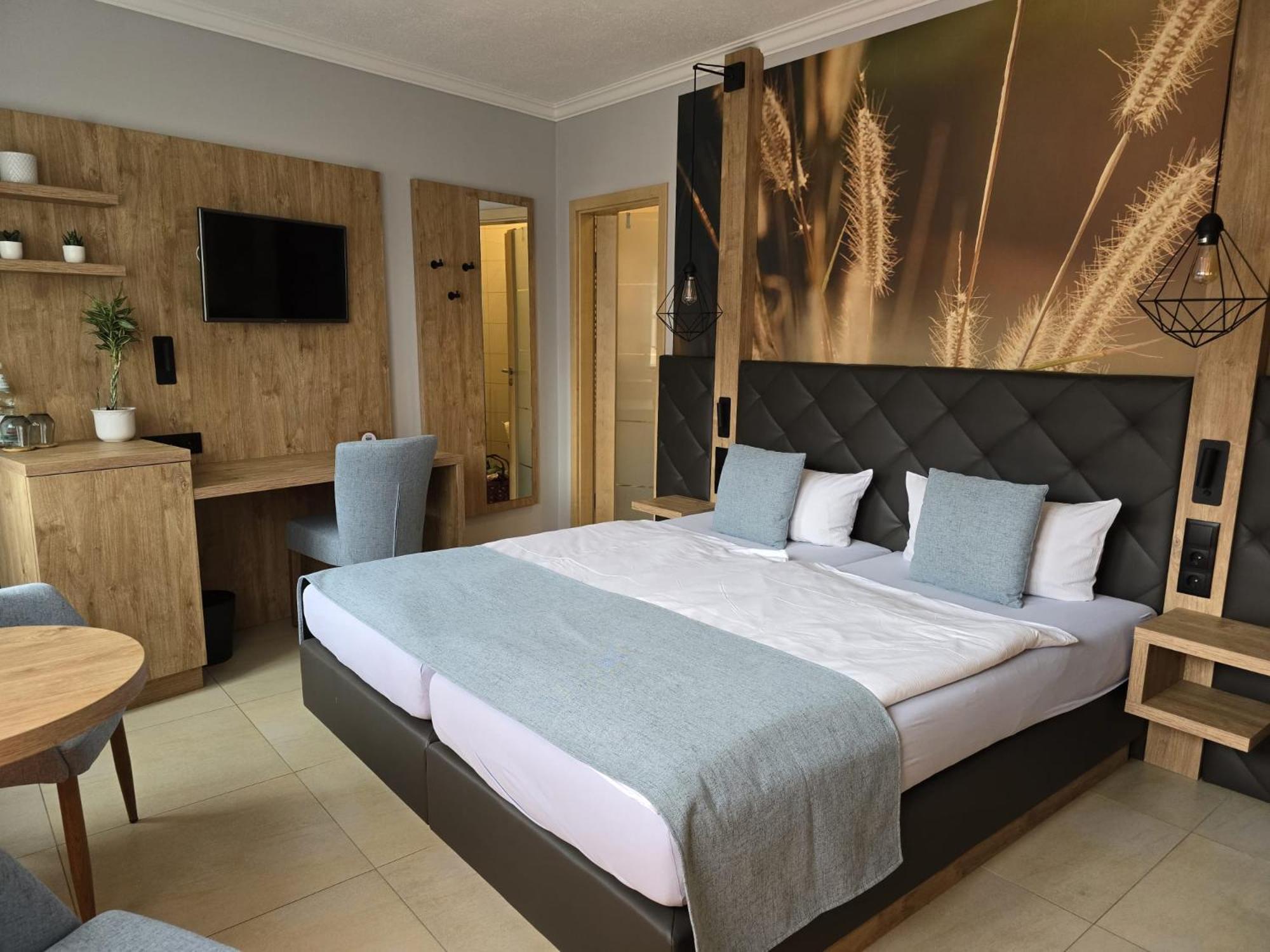 Hotel "Pension Marlis" Garni Reichenberg  Екстериор снимка