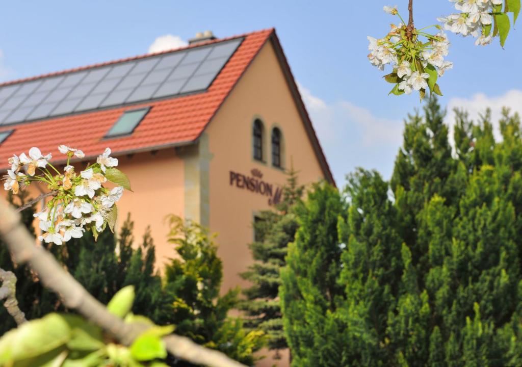 Hotel "Pension Marlis" Garni Reichenberg  Екстериор снимка