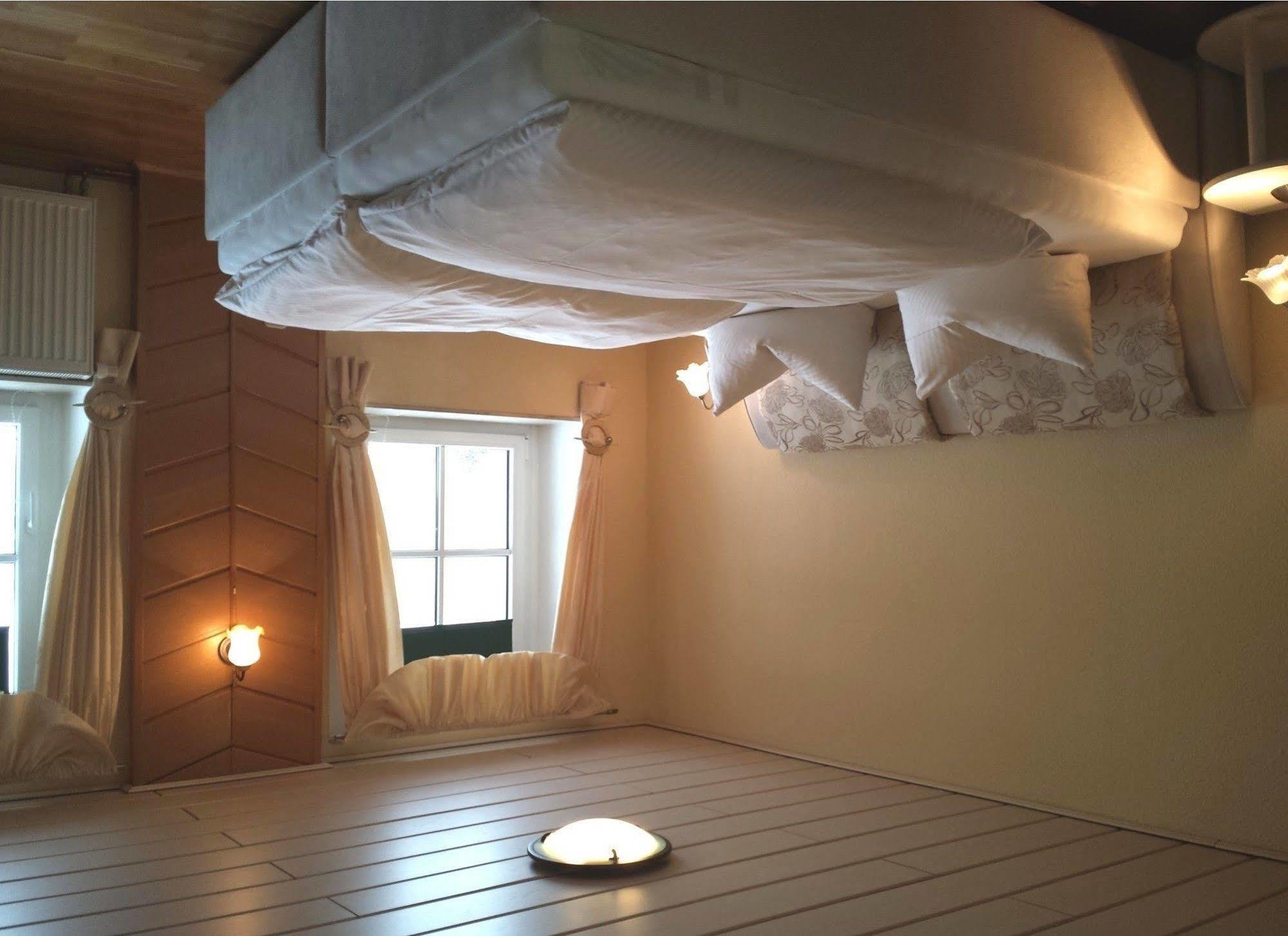 Hotel "Pension Marlis" Garni Reichenberg  Екстериор снимка